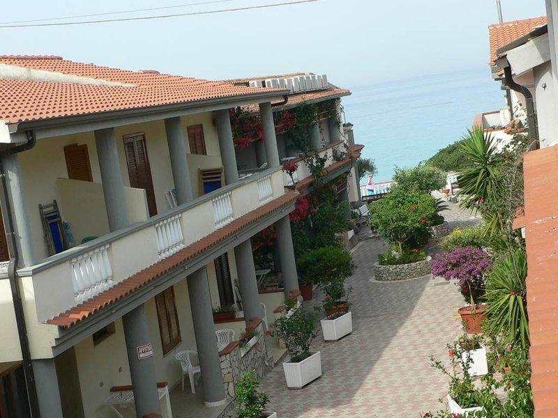 Villaggio Albergo Da Ciccio Sul Mare Capo Vaticano Exterior photo